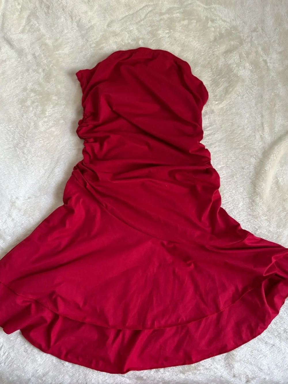 SHEIN Red Strapless Ruffled Mini Dress - Picture 2 of 2